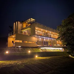 Escala Villa